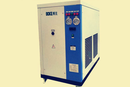 水冷箱式冷水機(jī)和螺桿式機(jī)組有何不同？