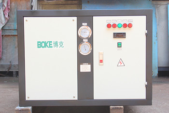 為什么工業(yè)冷水機會出現(xiàn)跑油現(xiàn)象？