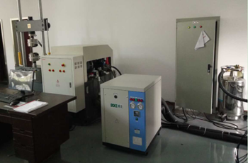 2008-2019年，中國科學院寧波材料技術與工程研究所多次向博克公司購買冷水機